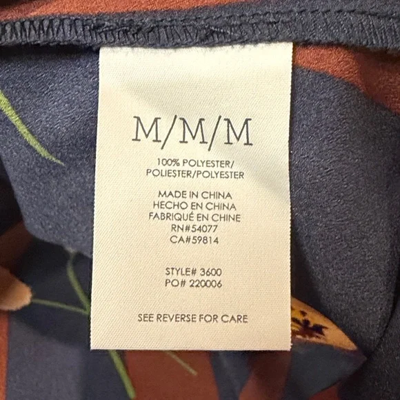 Cabi- BUNDLE! 2 Sleeveless Hi-Low Blouse Tops Floral Stripe + Gold Tie- Size M - Picture 5 of 9